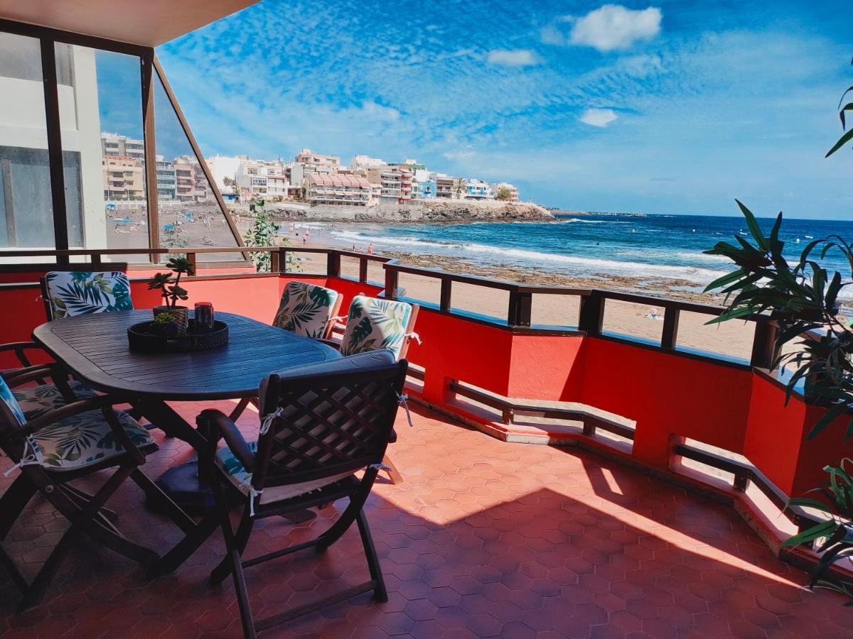 Front Line Beach With Fantastic Terrace. เตลเด ภายนอก รูปภาพ